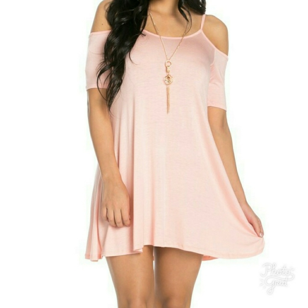 Love J Women’s Light Pink Cold Shoulder Dress Size Medium